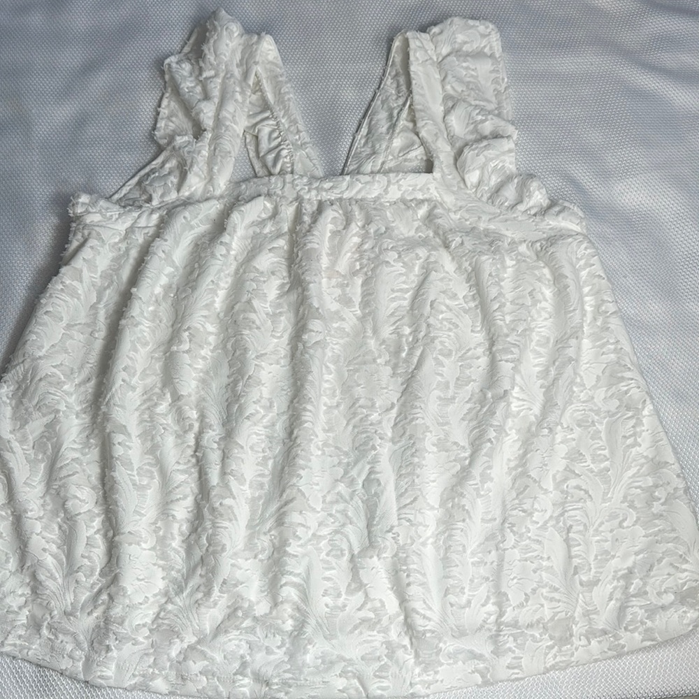NWT Lauren Conrad textured ruffle tank camisole